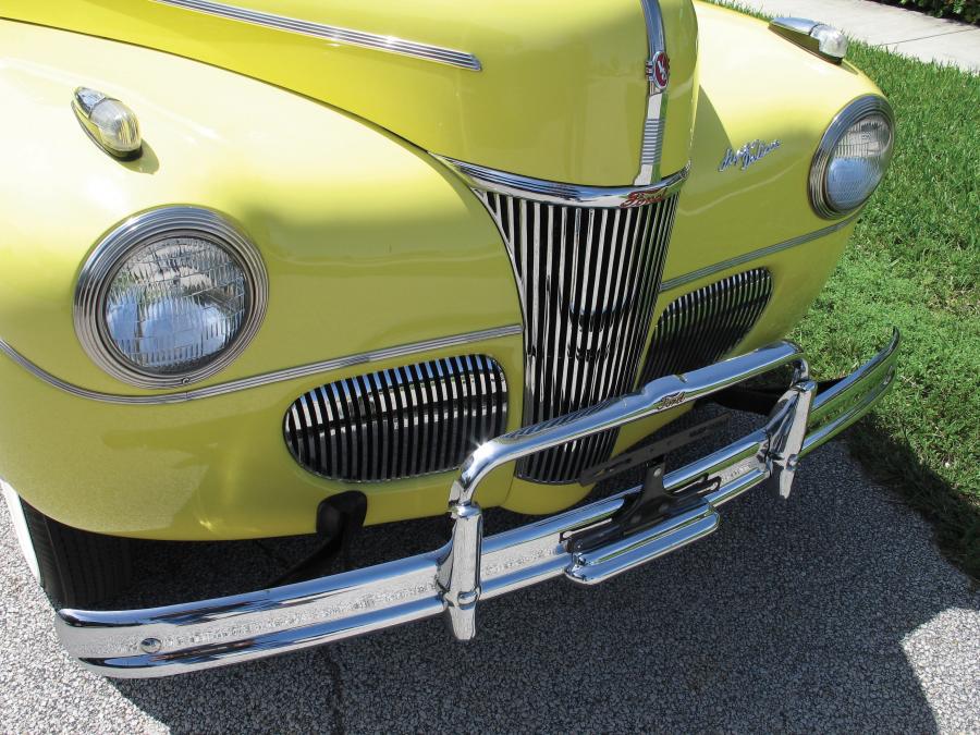  Ford Super DeLuxe Convertible 1941 года  (фото 3 из 10)